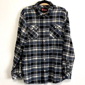 Stoic Plaid Buttoned Shirt